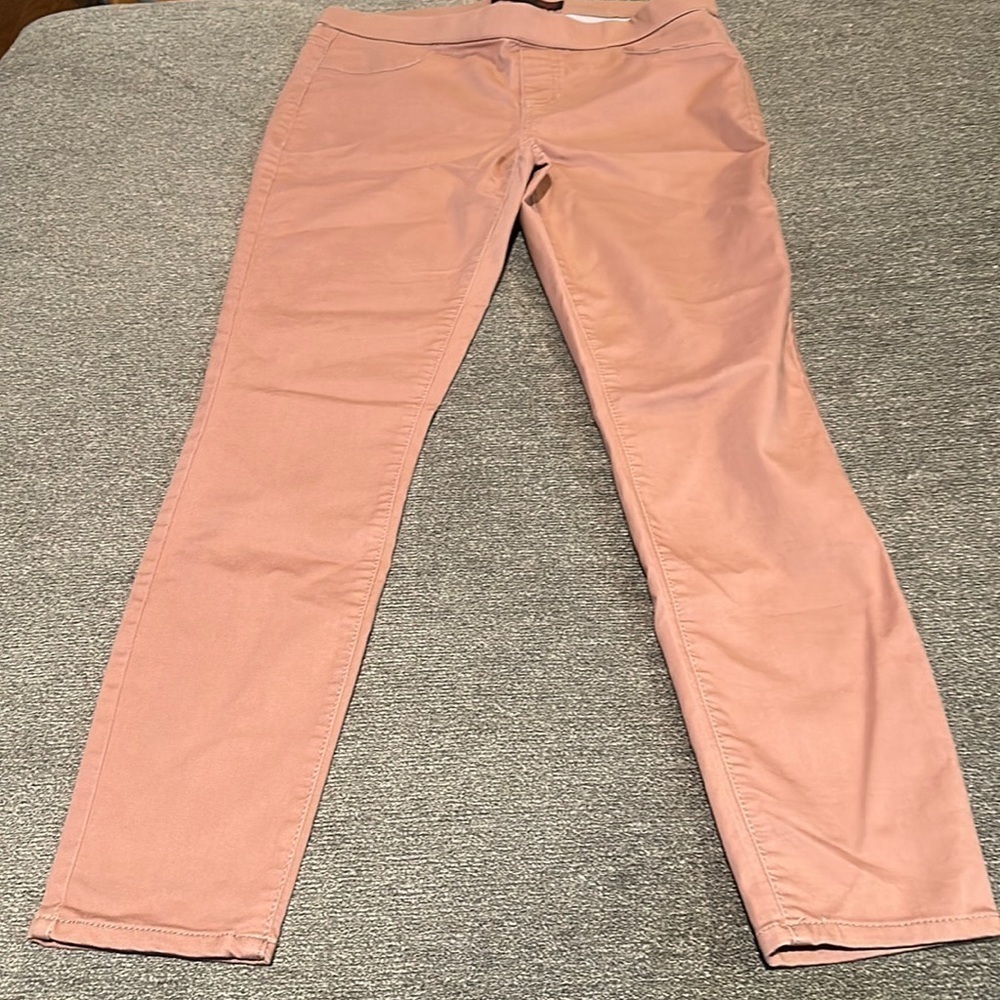NO Boundaries junior girls stretchy pants; size large 11-13